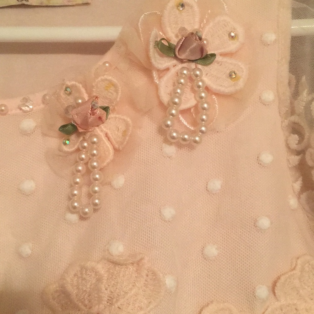 Dress - Picture 3 of 6